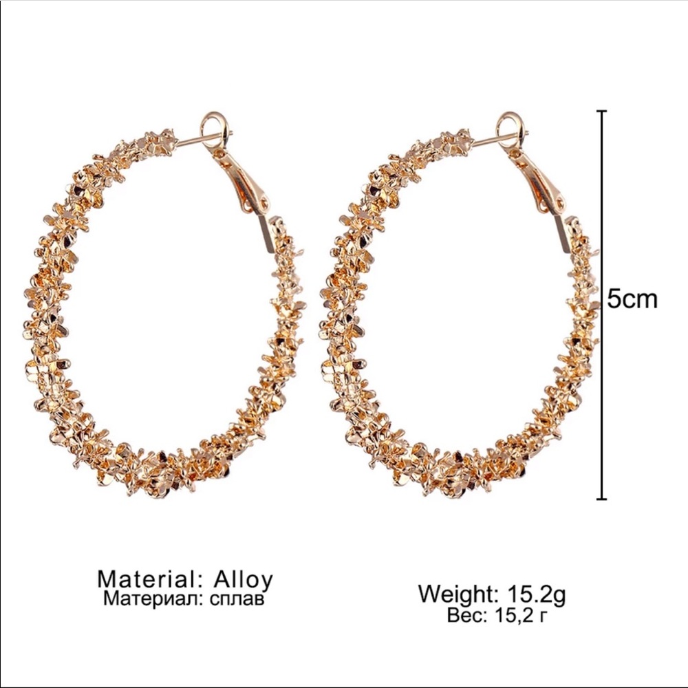 New Big Circle Round Hoop Earrings for Women's - Picture 3 of 3